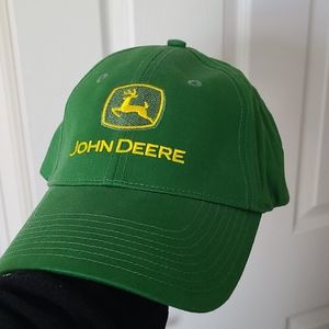 58 cm John Deere Fitted Hat